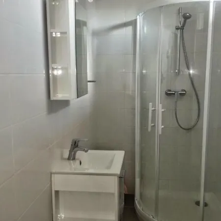 Joli Pour 2 Personnes By Interhome * 滨海维莱