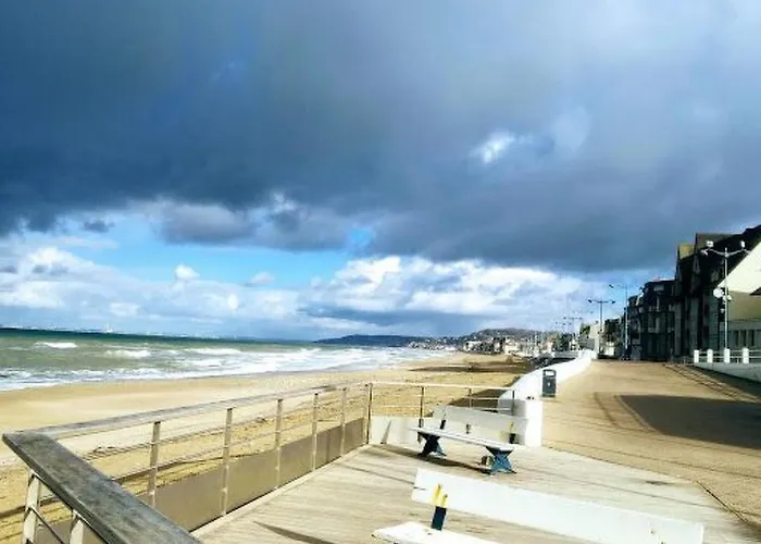 Joli Pour 2 Personnes By Interhome